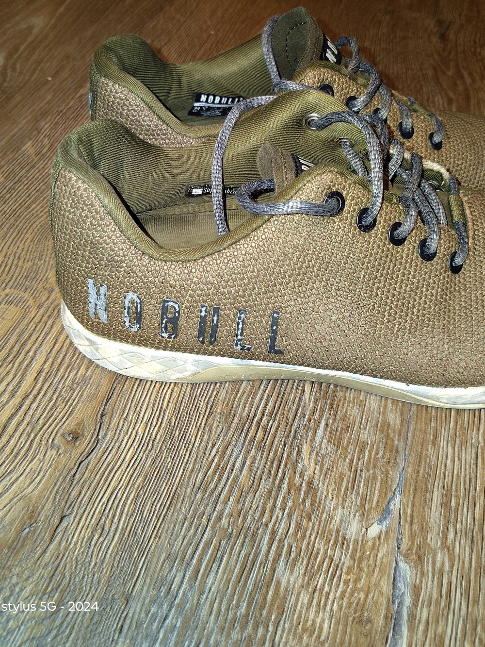 NOBULL SuperFabric Trainer Shoes Olive Green Women’s Size 10.5 - Men’s 9 Gym